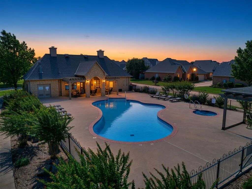 Photo 43 — 2934 NW 160th Street, Edmond, OK 73013