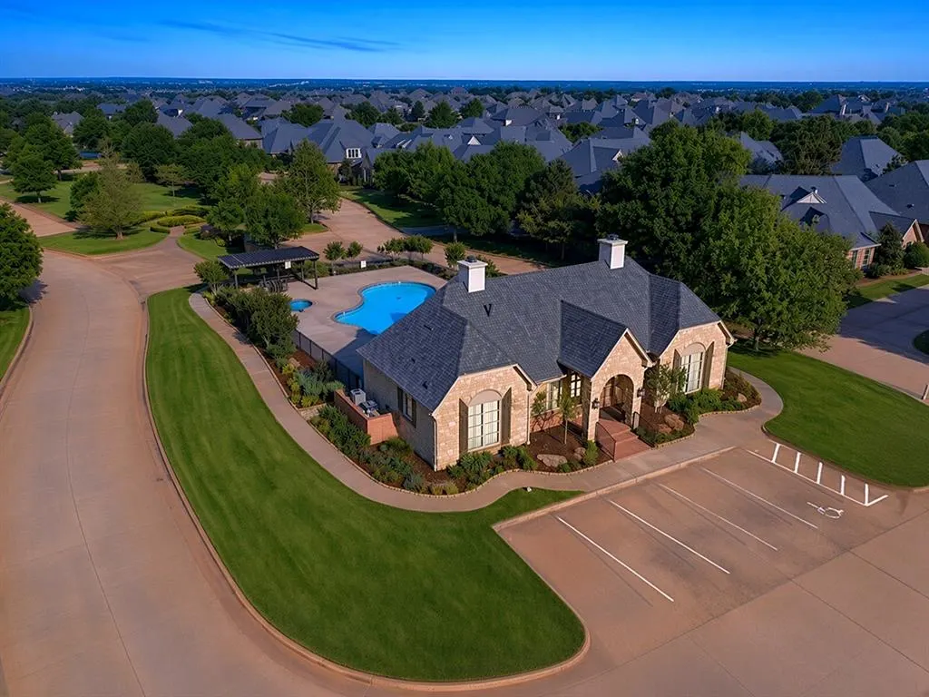 Photo 44 — 2934 NW 160th Street, Edmond, OK 73013