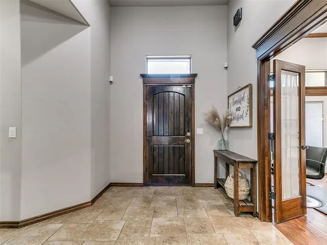 Photo 6 — 13305 Ambleside Drive, Yukon, OK 73099