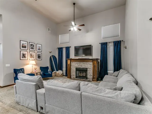 Photo 8 — 13305 Ambleside Drive, Yukon, OK 73099