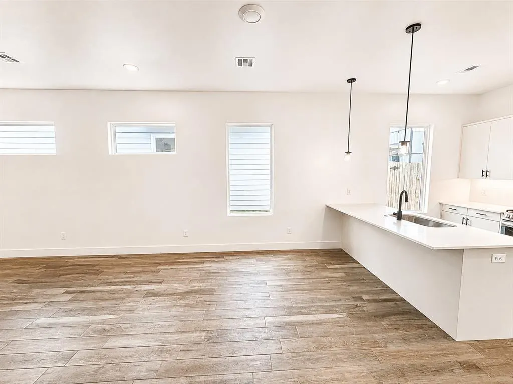 Photo 12 — 2541 NW 130th Street, Oklahoma City, OK 73120