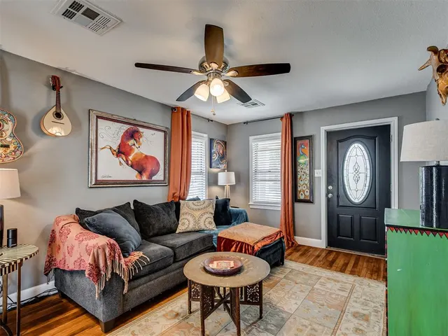 Photo 4 — 3825 NW 26th Street, Oklahoma City, OK 73107