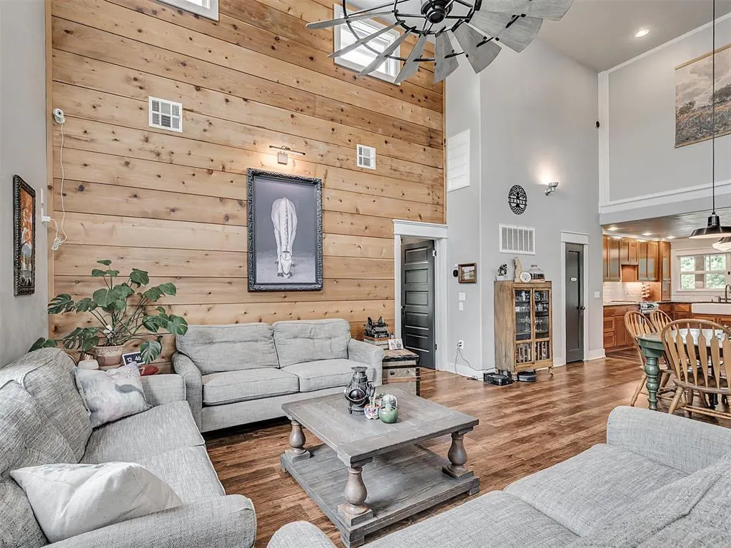 Photo 14 — 3001 NE 80th Avenue, Norman, OK 73026