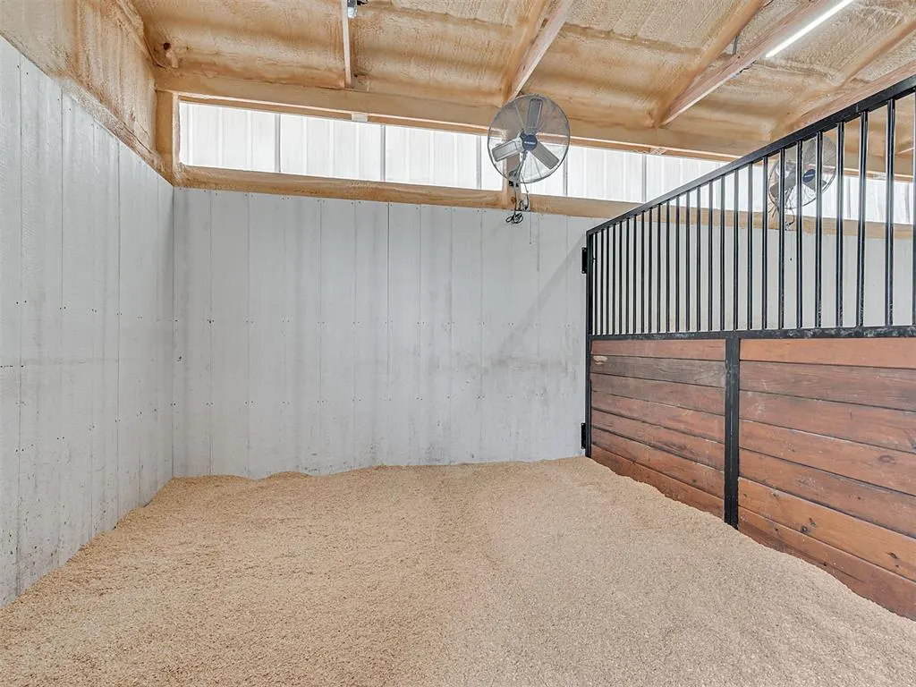 Photo 42 — 3001 NE 80th Avenue, Norman, OK 73026