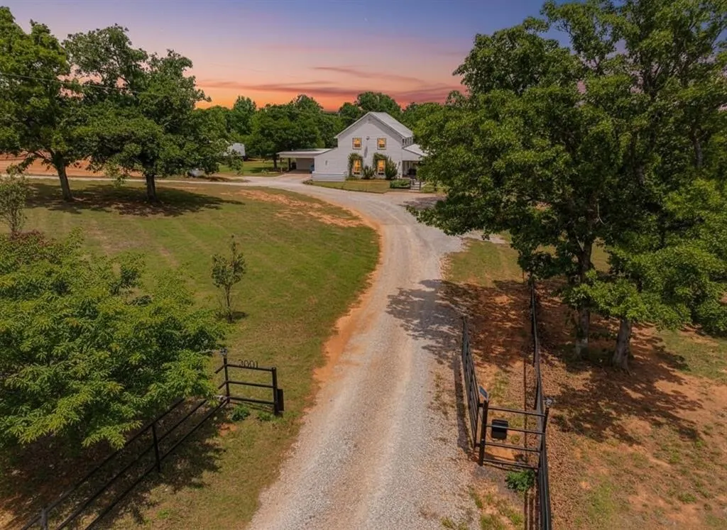 Photo 3 — 3001 NE 80th Avenue, Norman, OK 73026