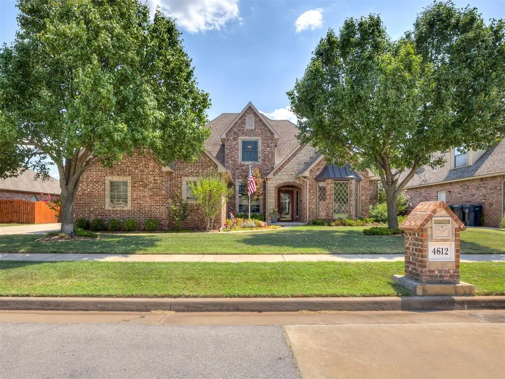 Front exterior — 4612 NW 160th Terrace, Edmond, OK 73013