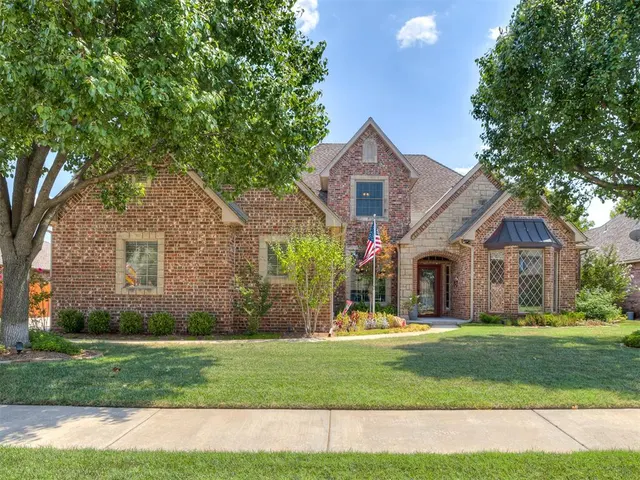 Photo 2 — 4612 NW 160th Terrace, Edmond, OK 73013