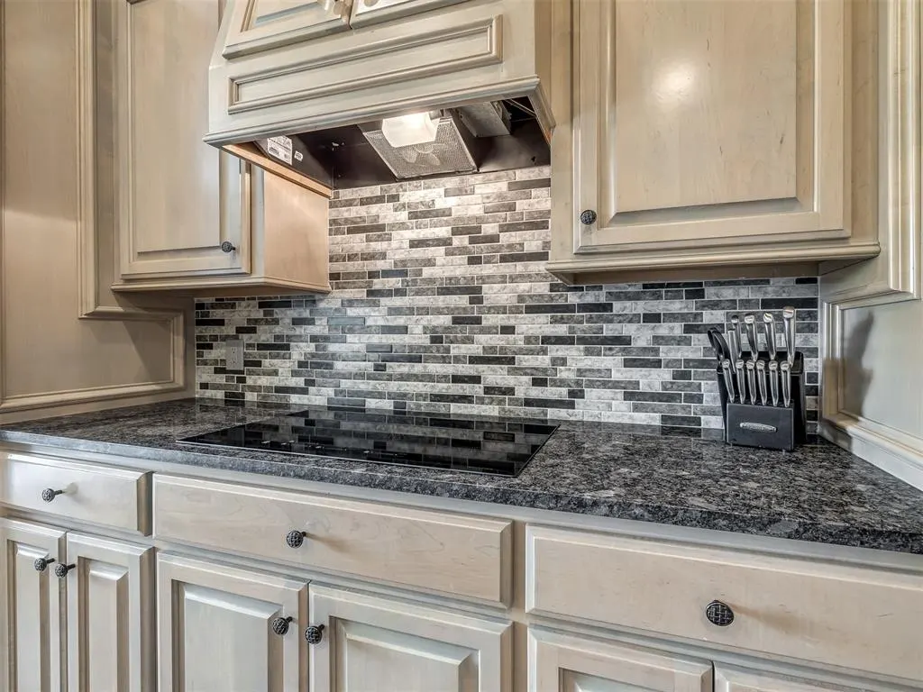 Photo 18 — 4612 NW 160th Terrace, Edmond, OK 73013