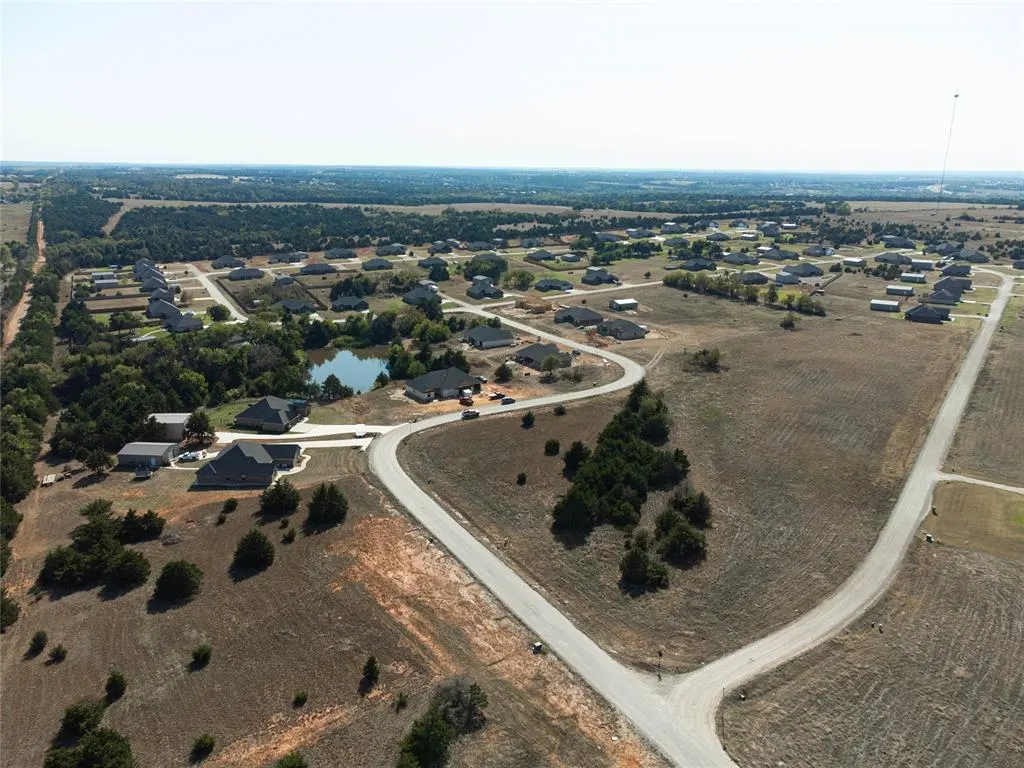 Photo 8 — 2585 Gallant Fox Terrace, Guthrie, OK 73044
