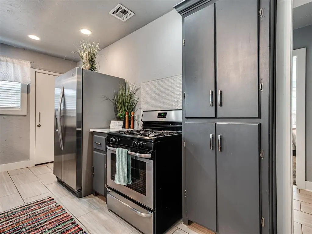 Photo 8 — 116 NW 31st Street, Oklahoma City, OK 73118