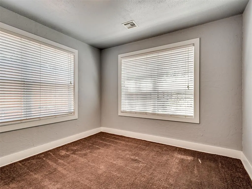 Photo 16 — 116 NW 31st Street, Oklahoma City, OK 73118