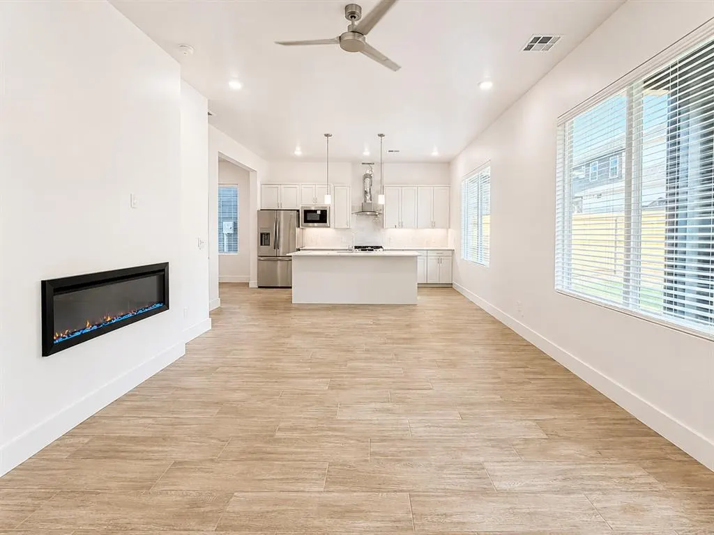 Photo 9 — 2537 NW 130th Street, Oklahoma City, OK 73120