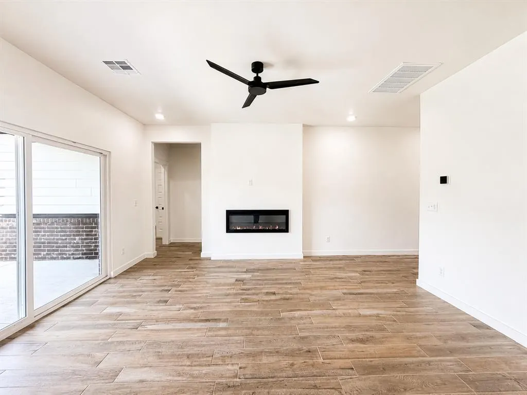 Photo 7 — 18029 Anthem Boulevard, Edmond, OK 73012