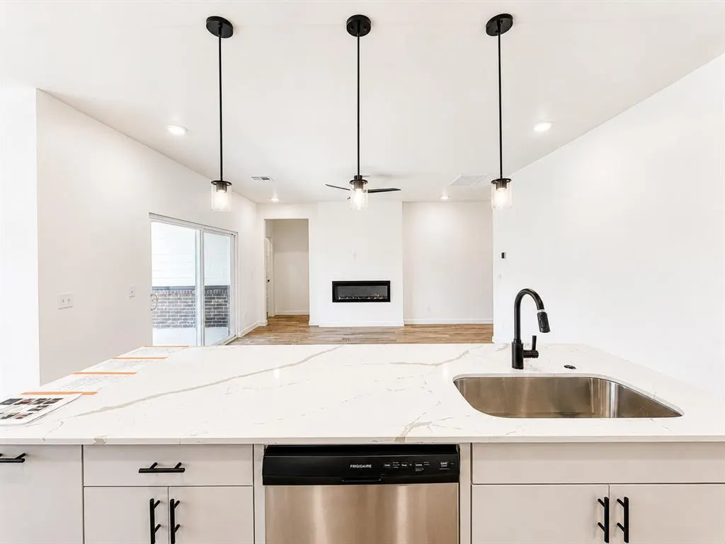 Photo 13 — 18029 Anthem Boulevard, Edmond, OK 73012