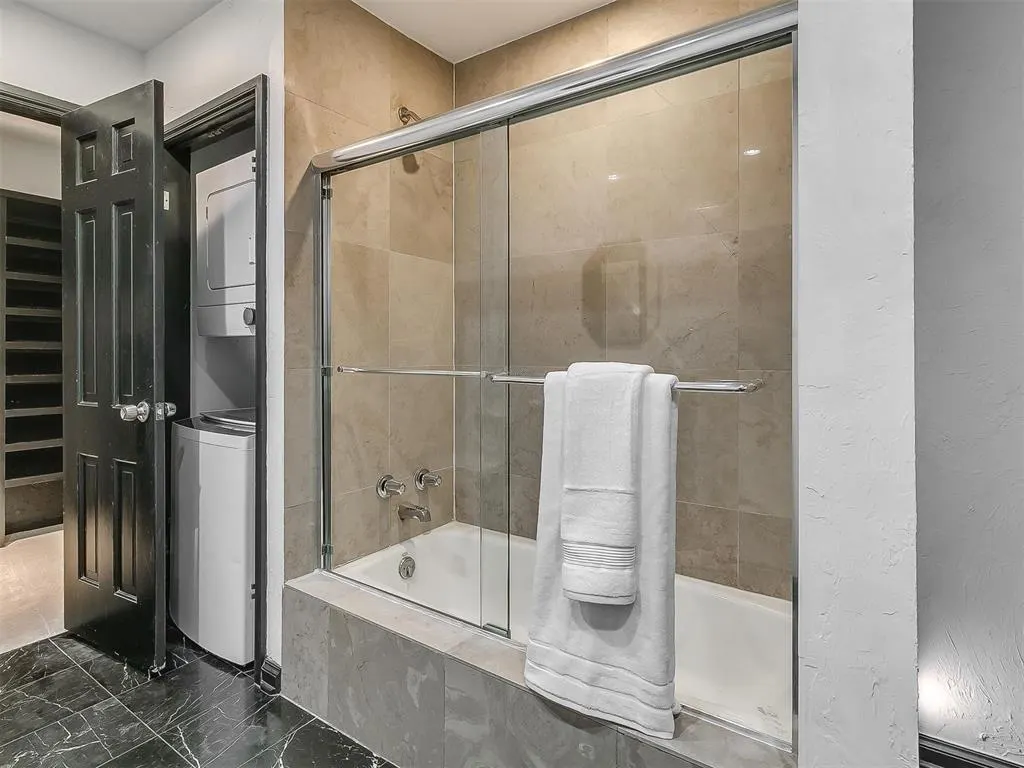 Photo 29 — 6441 Brandywine Lane, Oklahoma City, OK 73116