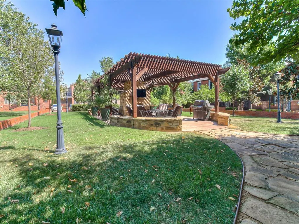 Photo 45 — 6441 Brandywine Lane, Oklahoma City, OK 73116
