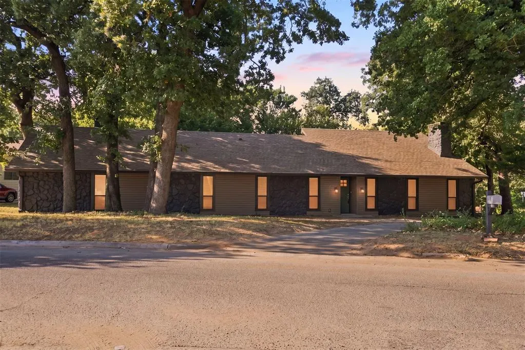 Front exterior — 5801 NW 29th Street, Oklahoma City, OK 73127