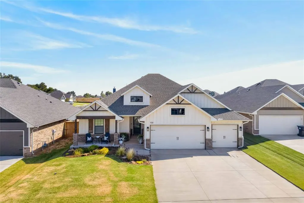 Front exterior — 908 SE 30th Street, Oklahoma City, OK 73160