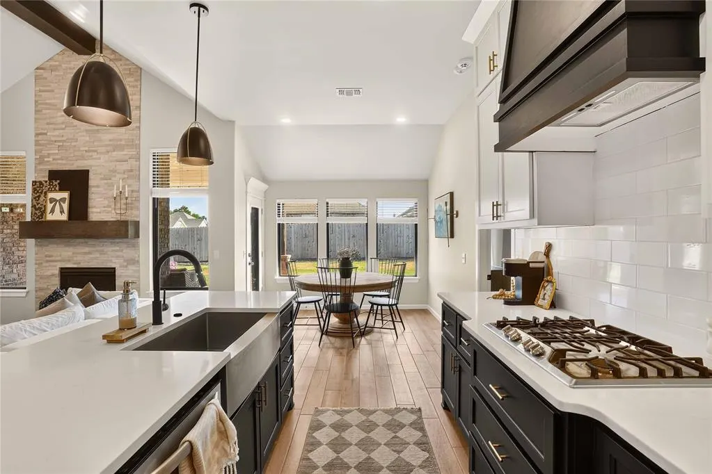 Photo 8 — 908 SE 30th Street, Oklahoma City, OK 73160
