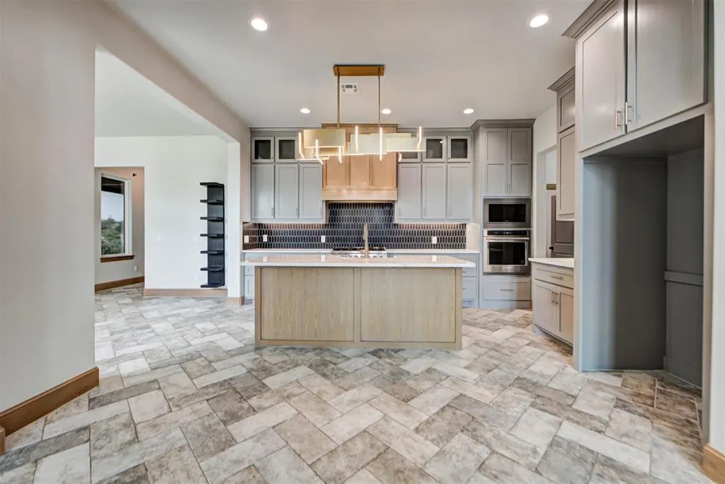 Photo 7 — 3387 Red Ridge Drive, Blanchard, OK 73010