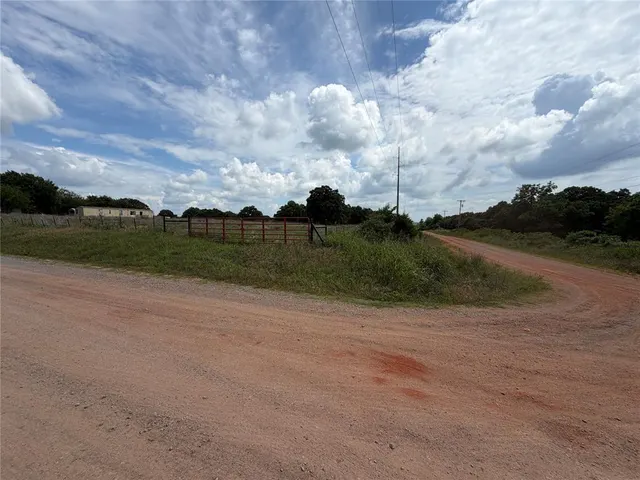 Photo 4 — 337089 E 850 Road, Chandler, OK 74834