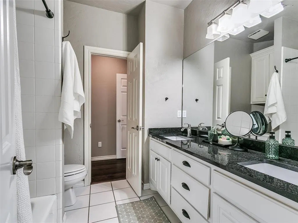 Photo 45 — 16 Greenmore Drive, Edmond, OK 73034