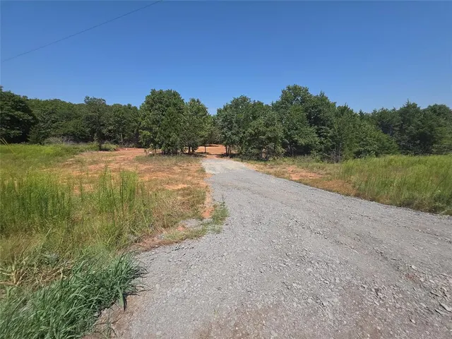 Photo 2 — 336584 E Aspen Trail, Wellston, OK 74881