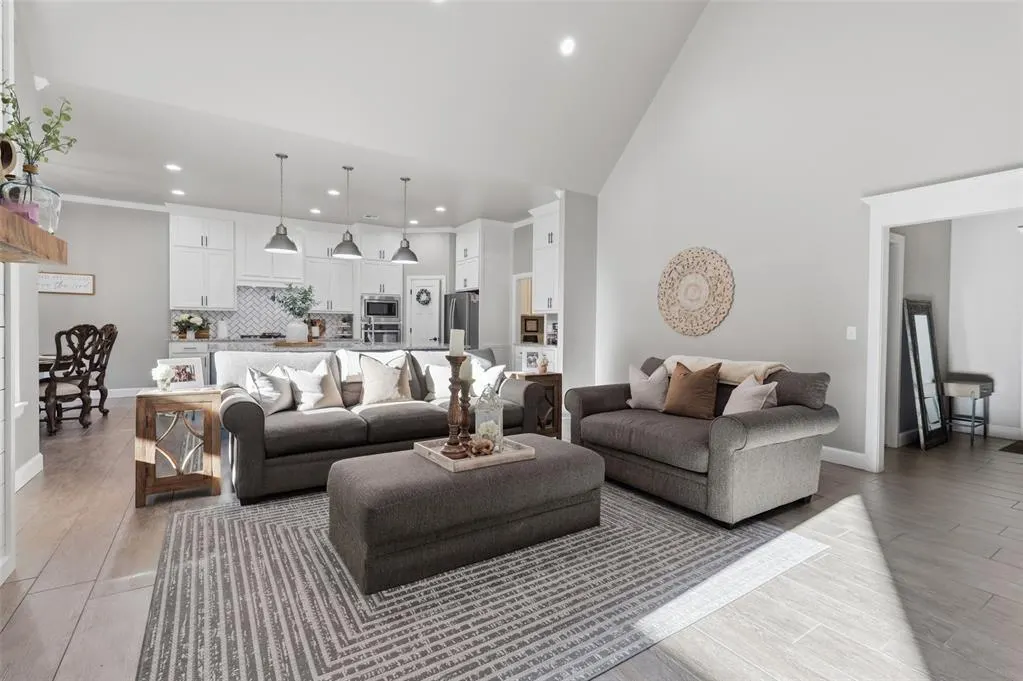 Photo 7 — 19101 Abigail Drive, Shawnee, OK 74801