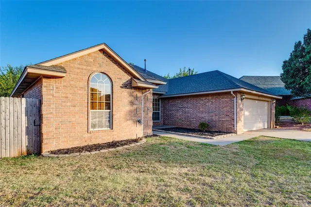 Photo 5 — 4812 SE 52nd Street, Oklahoma City, OK 73135