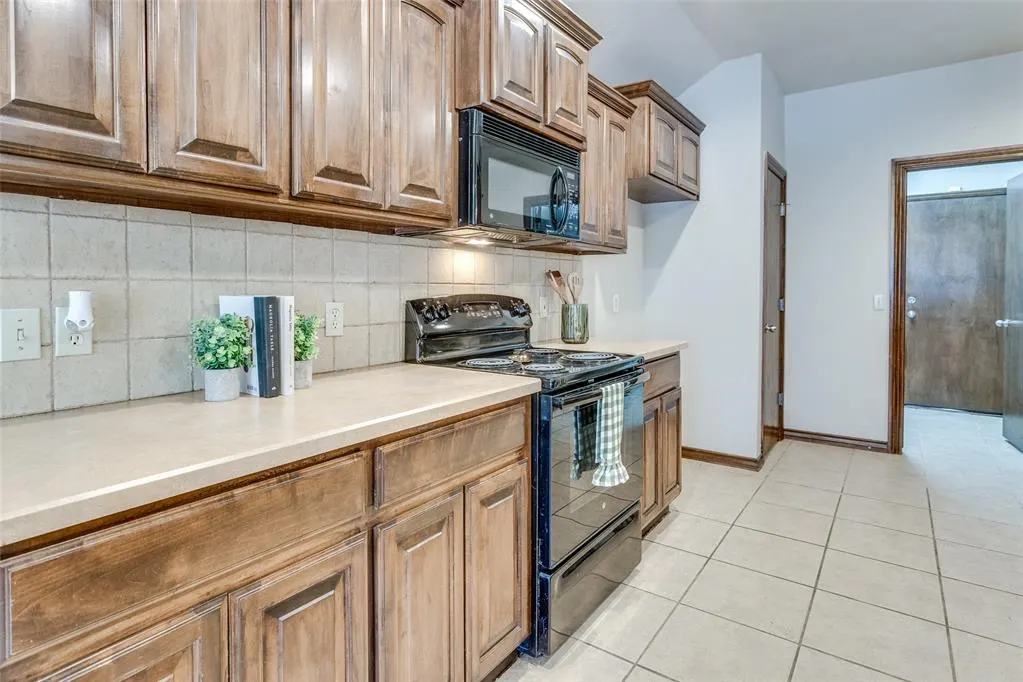 Photo 15 — 4812 SE 52nd Street, Oklahoma City, OK 73135