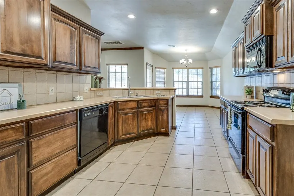 Photo 17 — 4812 SE 52nd Street, Oklahoma City, OK 73135