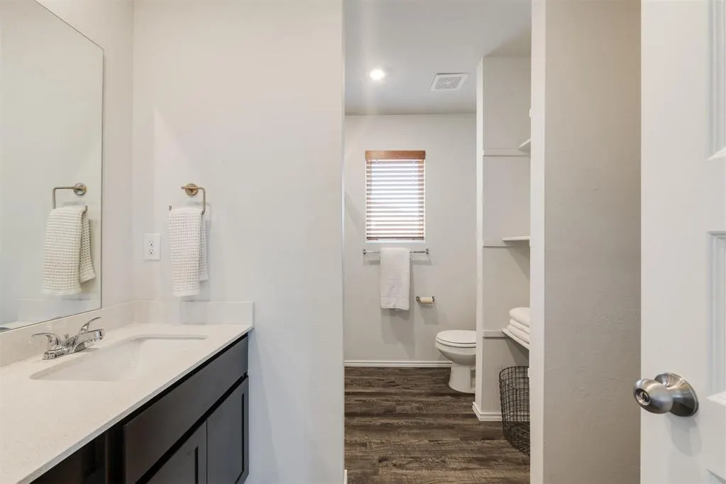 Photo 34 — 837 NE 105th Street, Oklahoma City, OK 73114