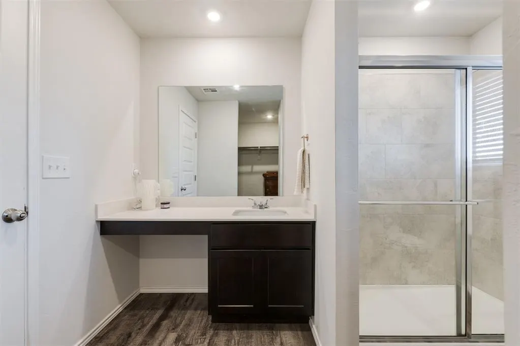 Photo 35 — 837 NE 105th Street, Oklahoma City, OK 73114