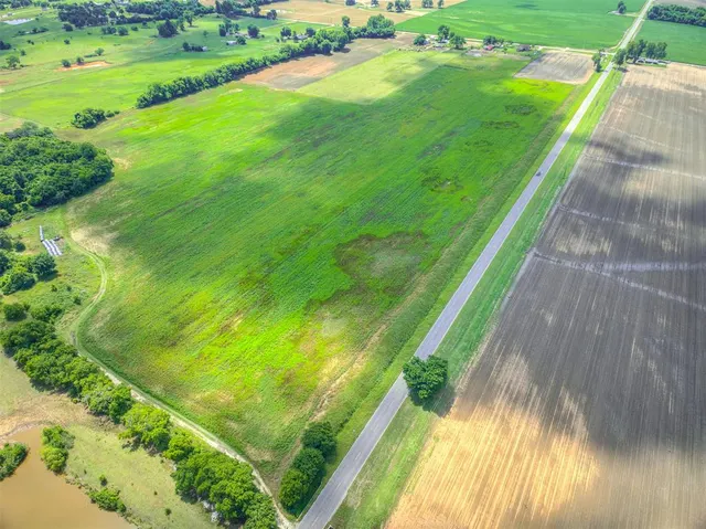 Photo 5 — 0002 N Harrah Road, Harrah, OK 73045