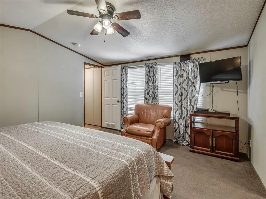 Photo 20 — 187 E Highland Avenue, Eufaula, OK 74432