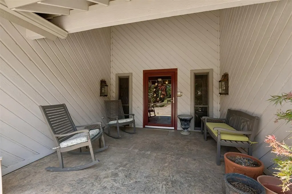 Photo 4 — 2008 Mistletoe Court, Edmond, OK 73034