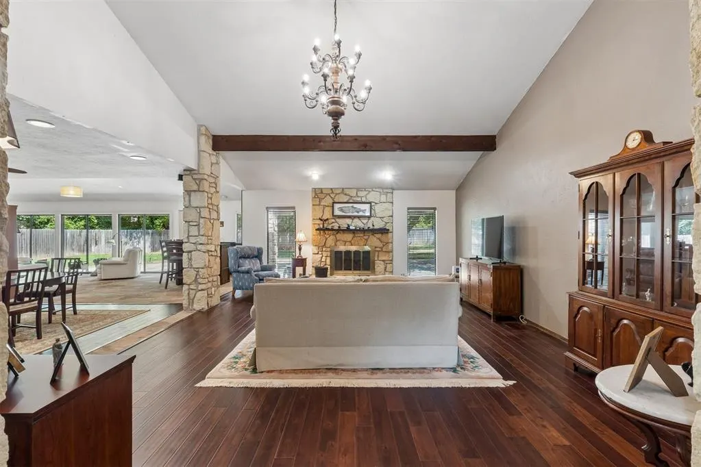 Photo 7 — 2008 Mistletoe Court, Edmond, OK 73034