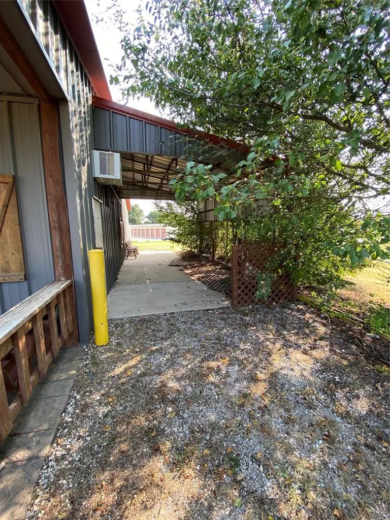Photo 39 — 10520 US Highway 77, Lexington, OK 73051