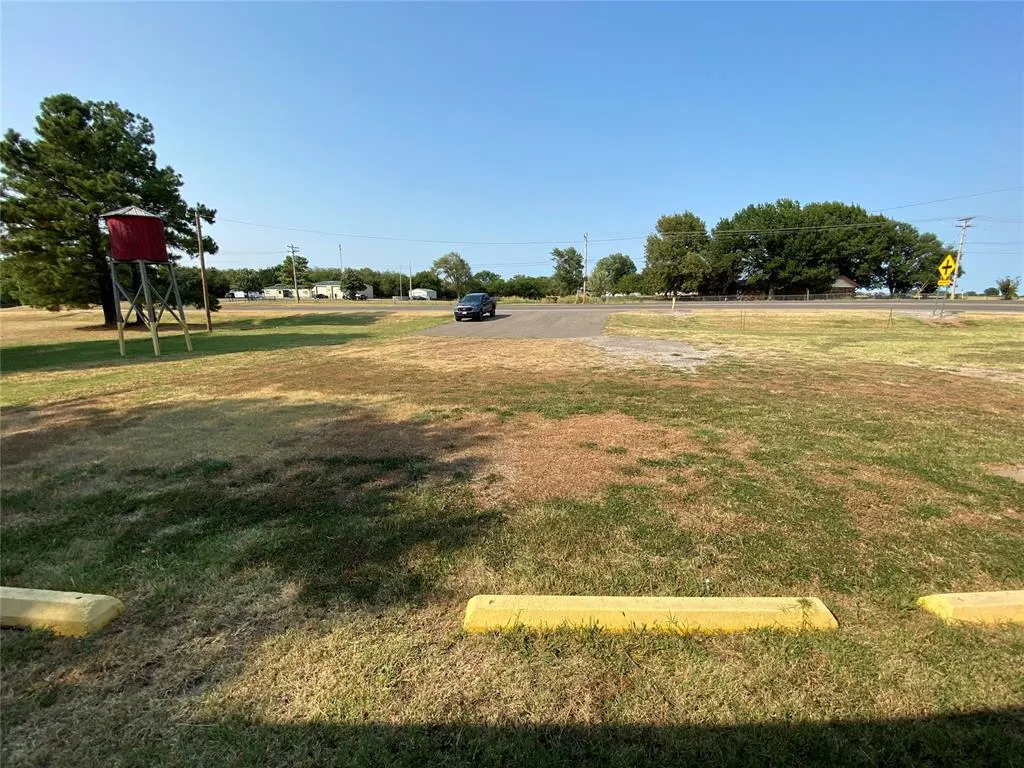 Photo 40 — 10520 US Highway 77, Lexington, OK 73051