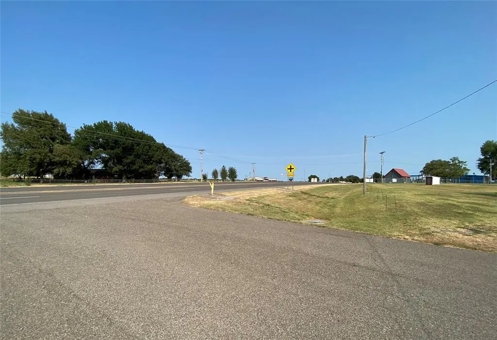 Photo 41 — 10520 US Highway 77, Lexington, OK 73051