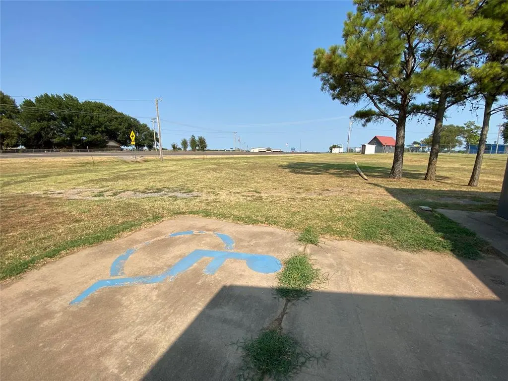 Photo 43 — 10520 US Highway 77, Lexington, OK 73051