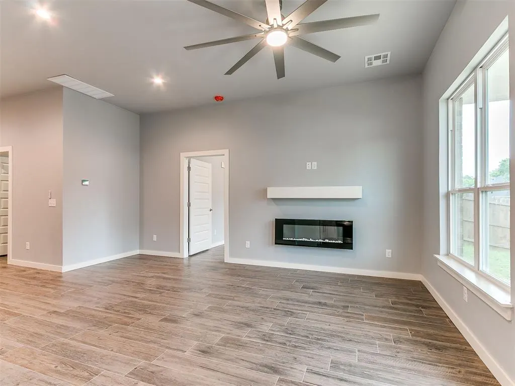 Photo 25 — 420 Remington Avenue, Jones, OK 73049