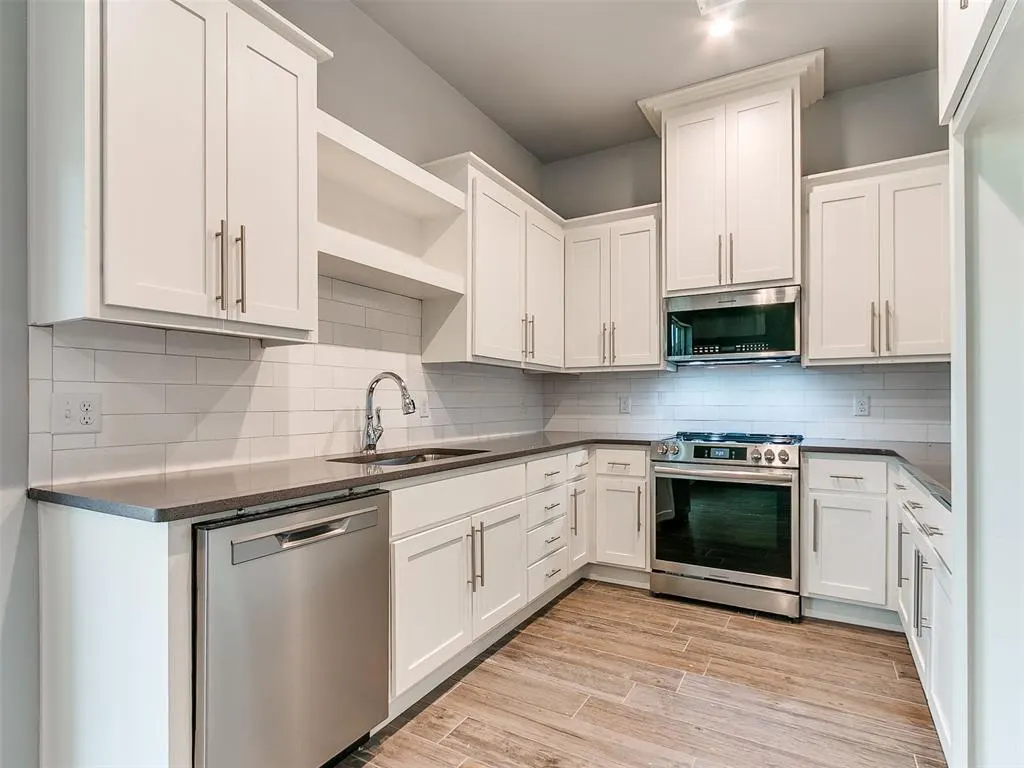 Photo 28 — 420 Remington Avenue, Jones, OK 73049