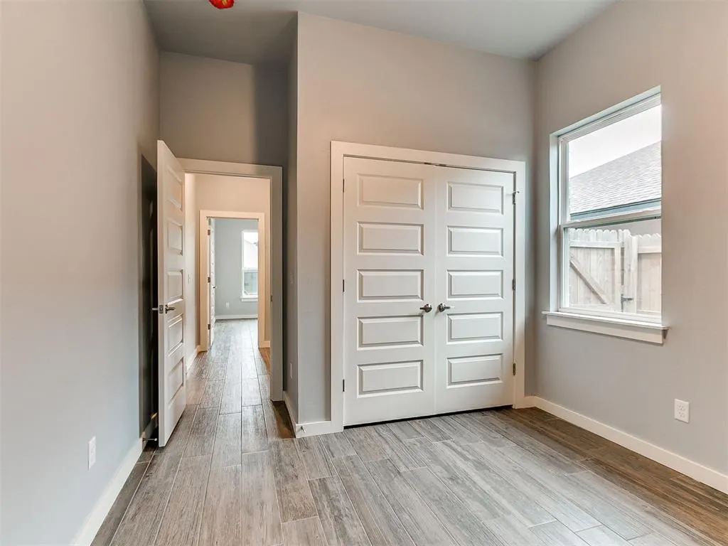 Photo 9 — 521 Remington Avenue, Jones, OK 73049