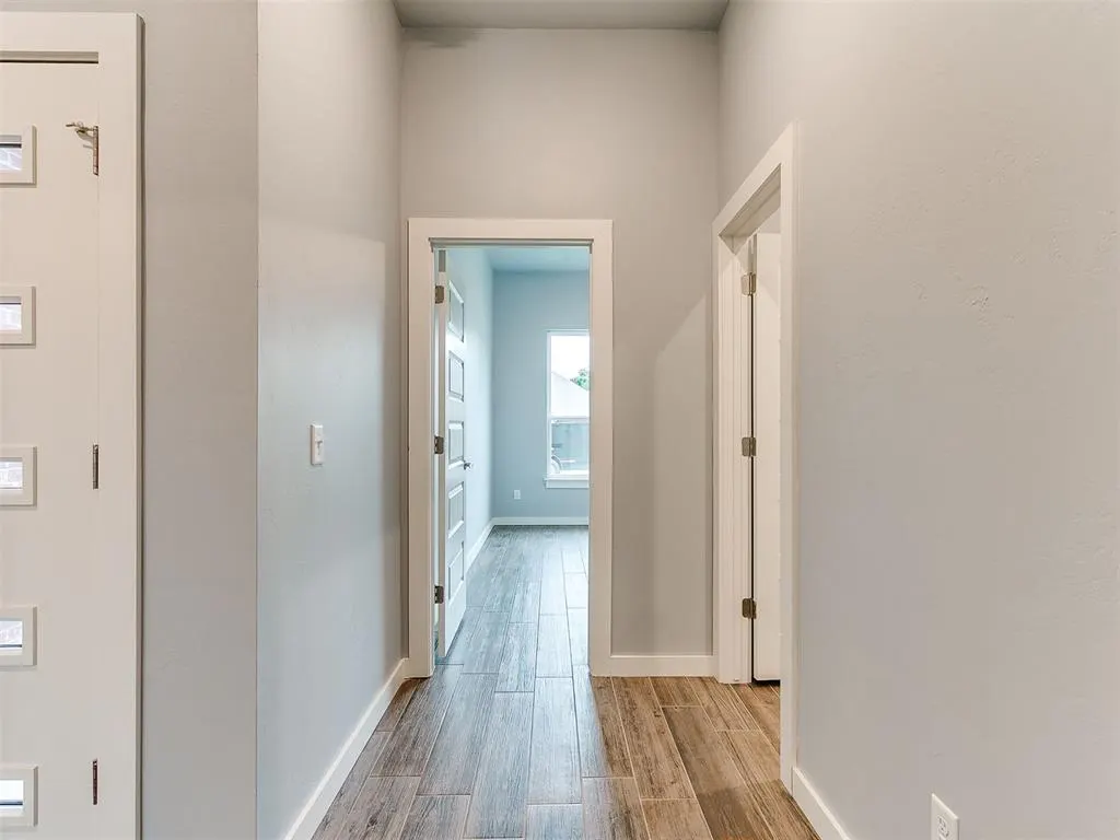 Photo 10 — 521 Remington Avenue, Jones, OK 73049