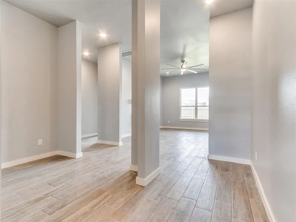 Photo 5 — 517 Remington Avenue, Jones, OK 73049