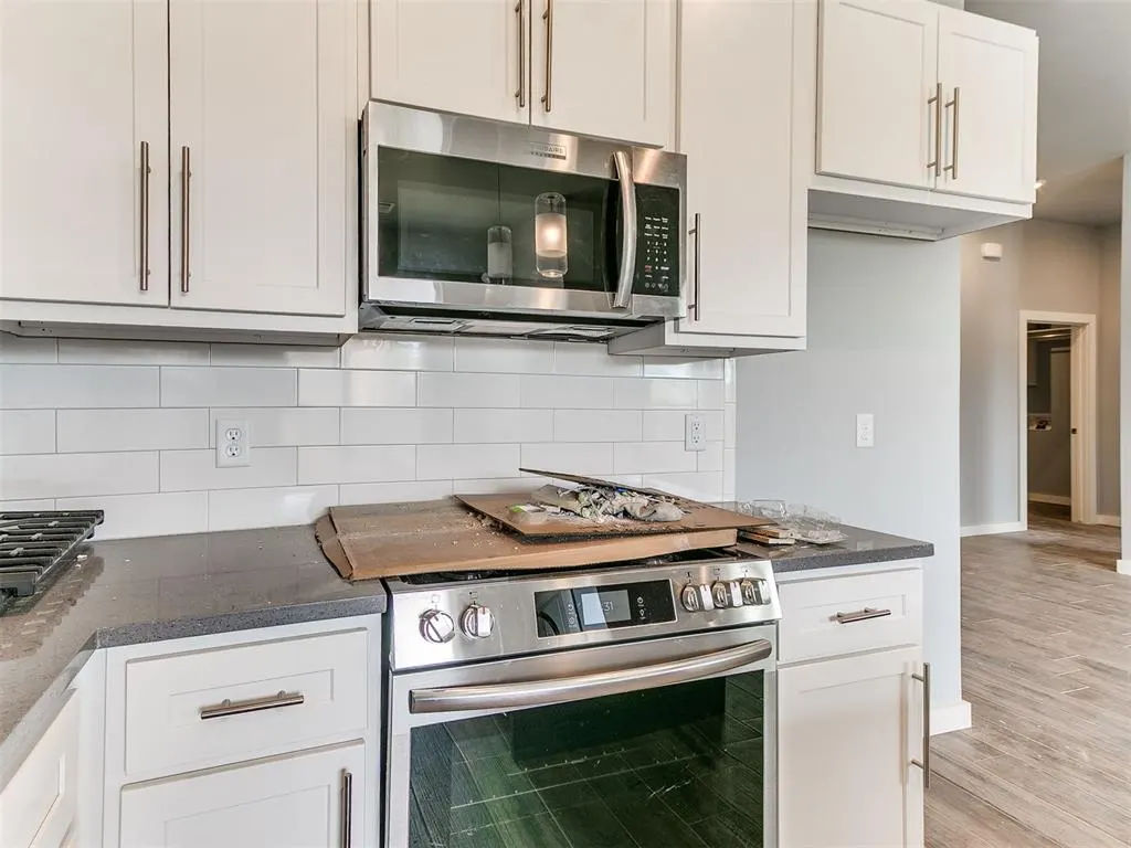 Photo 23 — 517 Remington Avenue, Jones, OK 73049