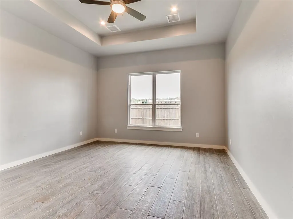 Photo 27 — 517 Remington Avenue, Jones, OK 73049