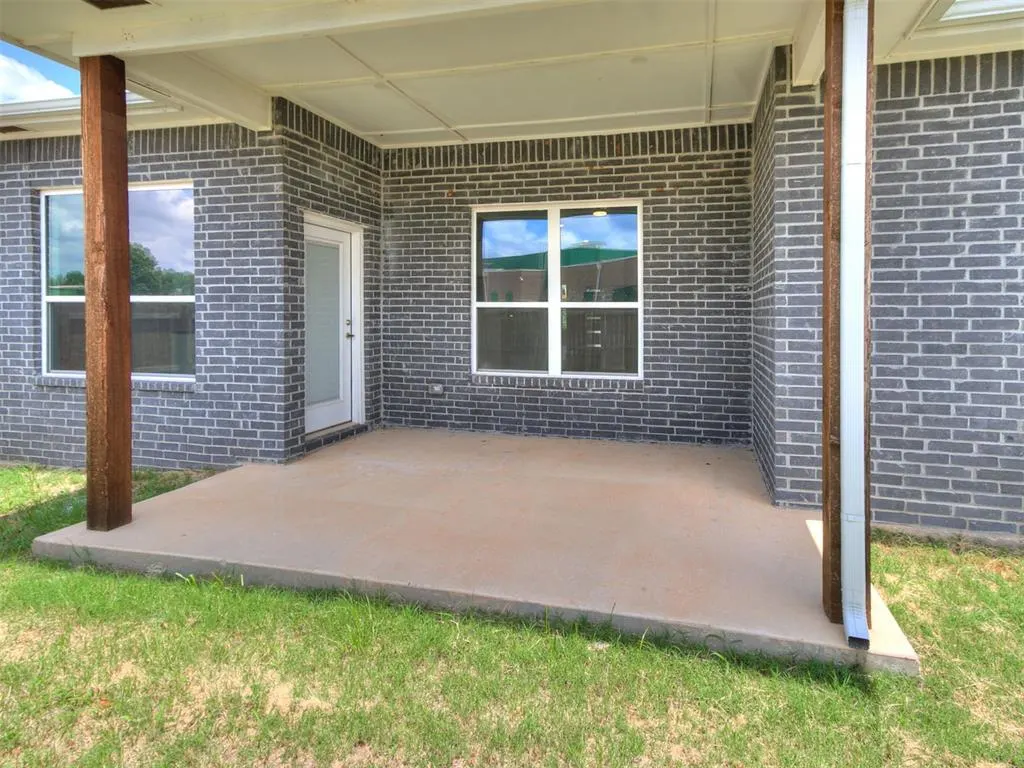 Photo 45 — 517 Remington Avenue, Jones, OK 73049