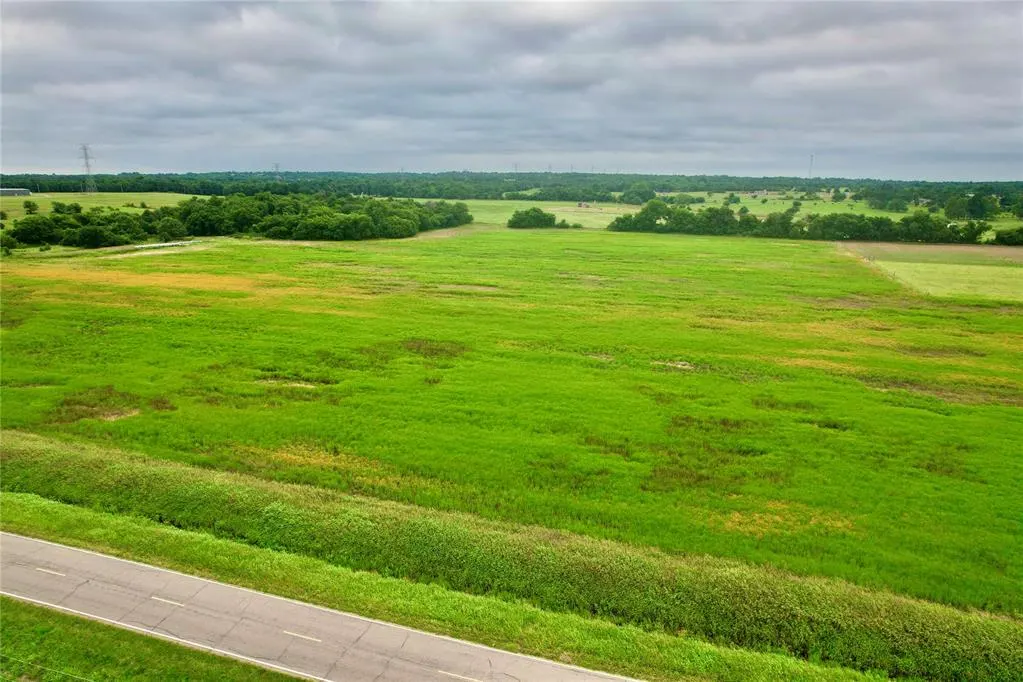 Photo 8 — 0004 N Harrah Road, Harrah, OK 73045